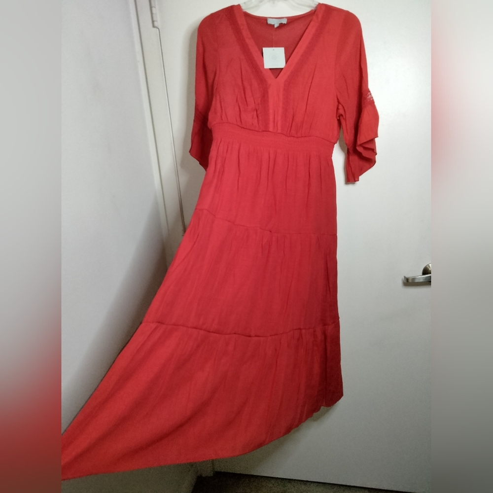 J Gee (Sz L) Coral Red V-Neck Rayon Blend Lace Trim SS Tier Maxi Dress (NEW-NWT)